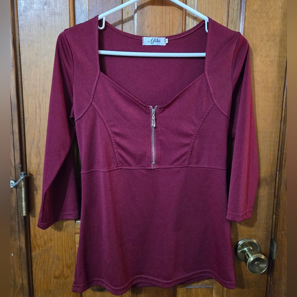 Elegant Burgundy 3/4 Sleeve Blouse with Zipper